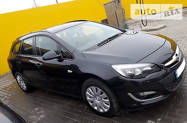 Универсал Opel Astra 2013 в Ровно