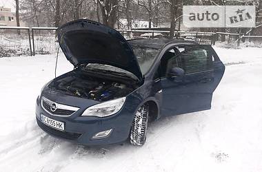 Універсал Opel Astra 2011 в Стрию