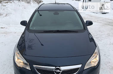 Универсал Opel Astra 2011 в Коломые