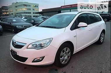 Универсал Opel Astra 2011 в Каменец-Подольском