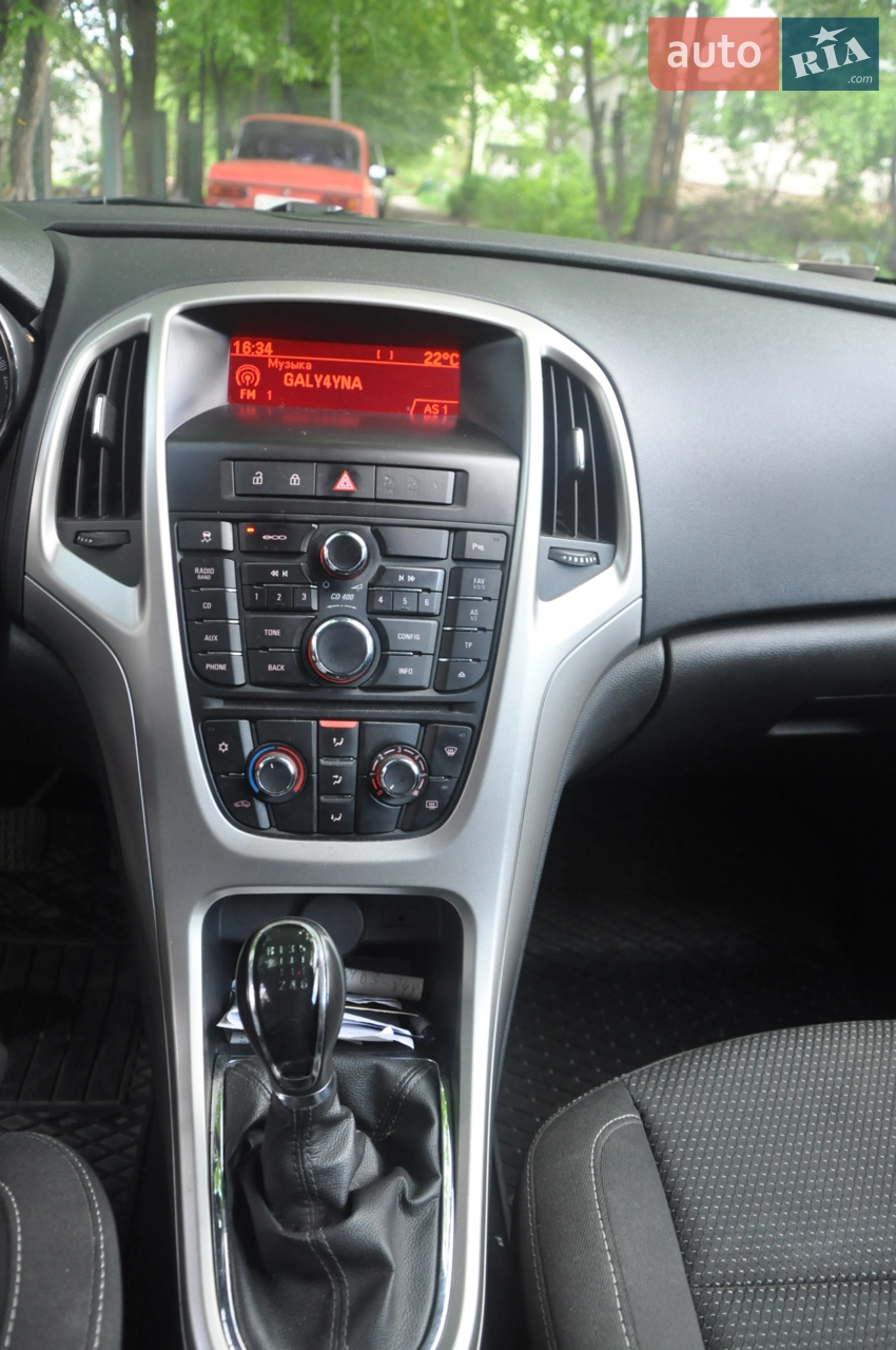 2012 Opel Astra - мініатюра 6