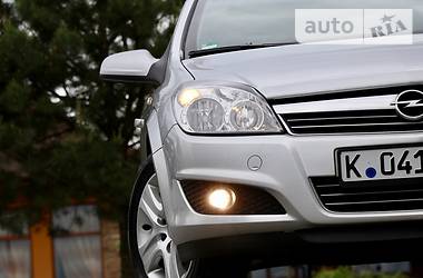 Универсал Opel Astra 2009 в Дрогобыче