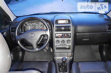 Седан Opel Astra 2003 в Хмельницькому