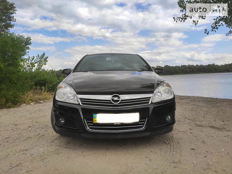 Седан Opel Astra 2008 в Днепре фото 4 Седан Opel Astra 2008 в Днепре