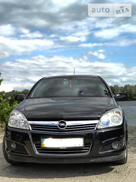 Седан Opel Astra 2008 в Днепре фото 3 Седан Opel Astra 2008 в Днепре