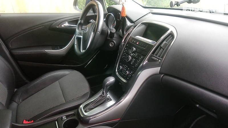 Універсал Opel Astra 2011 в Радехові фото 13 Універсал Opel Astra 2011 в Радехові