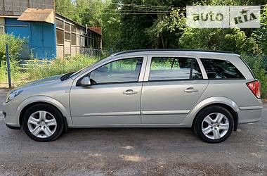 Універсал Opel Astra 2006 в 