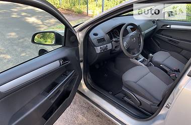 Універсал Opel Astra 2006 в 