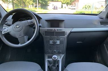 Універсал Opel Astra 2006 в 