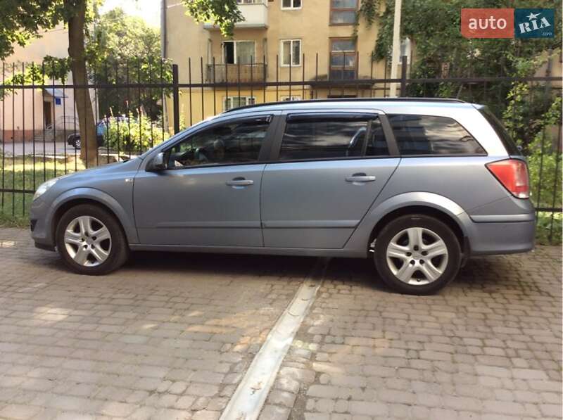 Opel Astra 2008