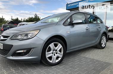 Універсал Opel Astra 2013 в 