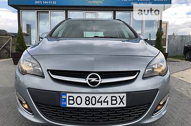 Універсал Opel Astra 2013 в 