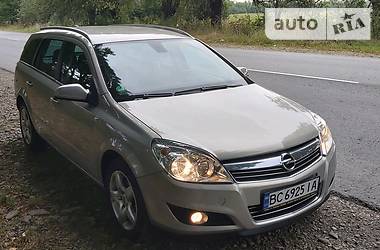 Универсал Opel Astra 2008 в Ивано-Франковске