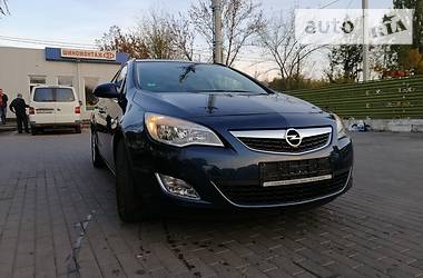 Универсал Opel Astra 2011 в Виннице