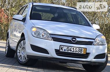 Универсал Opel Astra 2007 в Дрогобыче