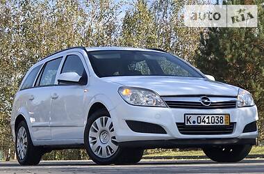 Универсал Opel Astra 2007 в Дрогобыче