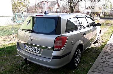 Универсал Opel Astra 2006 в Стрые