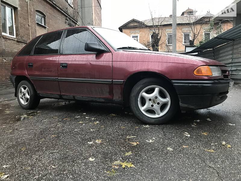 Хетчбек Opel Astra 1992 в Харкові