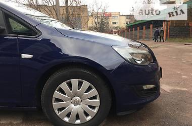 Универсал Opel Astra 2013 в Житомире