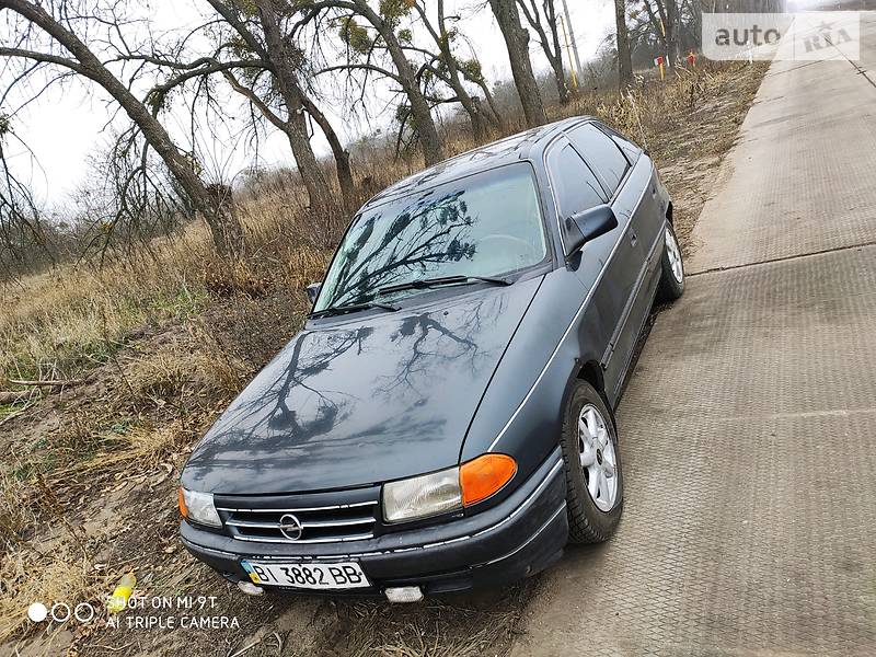 Хетчбек Opel Astra 1994 в 