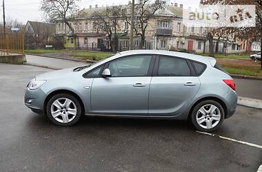 Хетчбек Opel Astra 2011 в Миколаєві