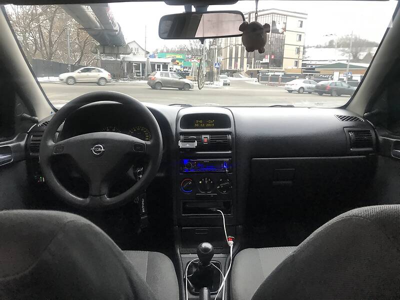 Седан Opel Astra 2006 в Нежине