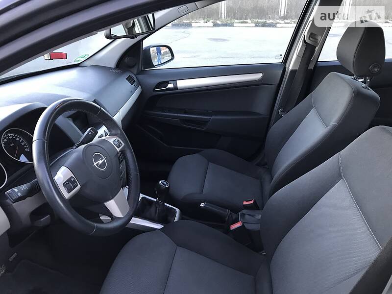 Универсал Opel Astra 2007 в Виннице