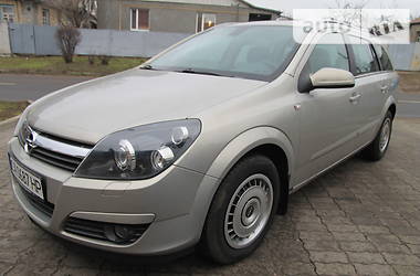 Универсал Opel Astra 2005 в Черкассах