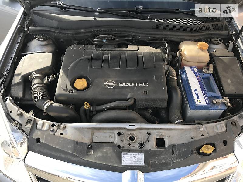 Універсал Opel Astra 2007 в Чернівцях