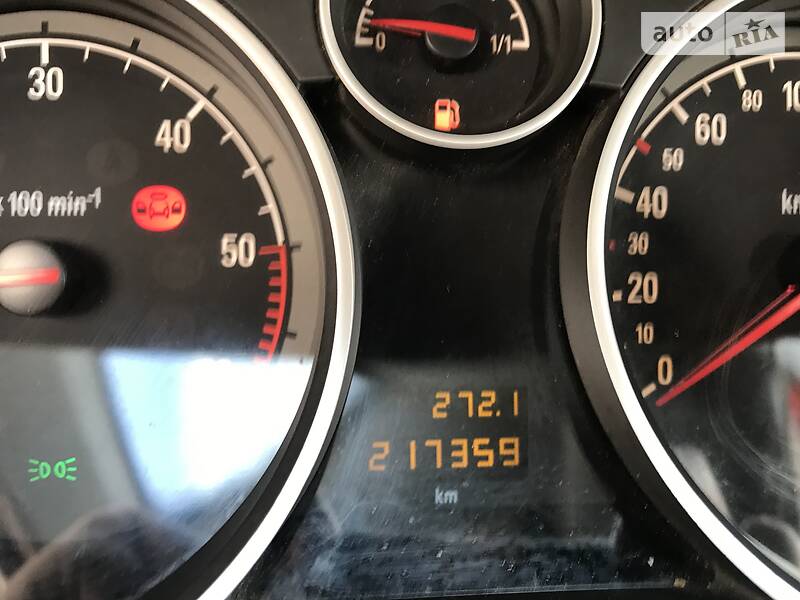 Універсал Opel Astra 2007 в Чернівцях
