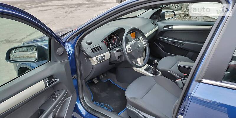 Универсал Opel Astra 2008 в Харькове