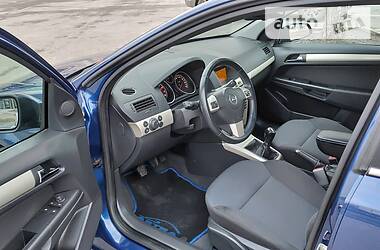 Универсал Opel Astra 2008 в 