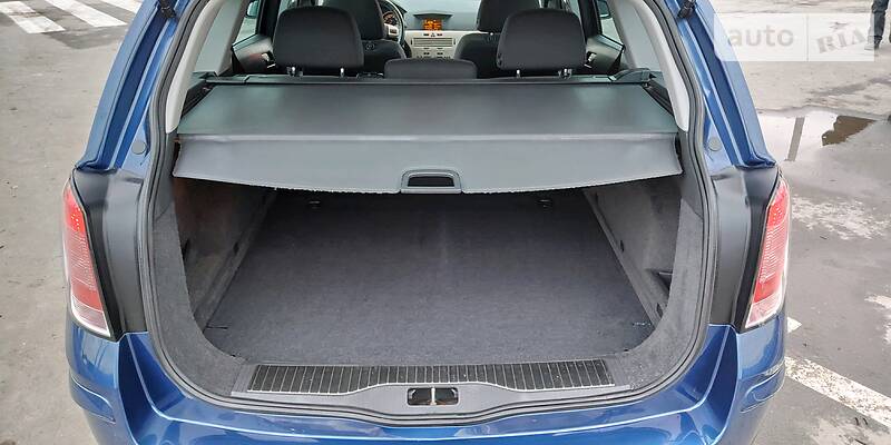 Универсал Opel Astra 2008 в Харькове