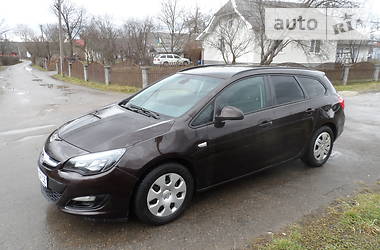 Універсал Opel Astra 2013 в Калуші