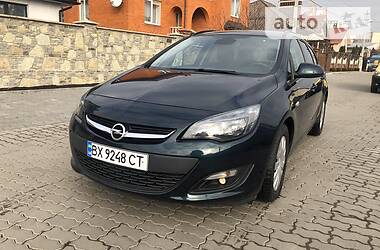 Универсал Opel Astra 2014 в Хмельницком