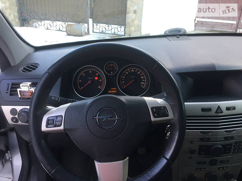 Універсал Opel Astra 2008 в Сколе