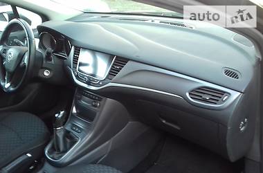 Універсал Opel Astra 2017 в 