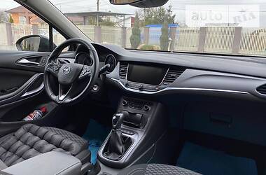 Універсал Opel Astra 2016 в 