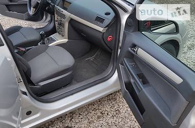 Універсал Opel Astra 2007 в 
