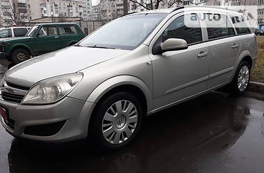 Универсал Opel Astra 2008 в Луцке