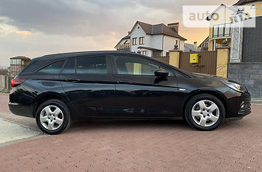 Універсал Opel Astra 2016 в 