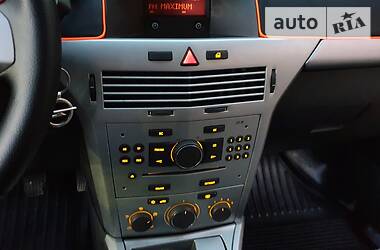 Универсал Opel Astra 2009 в 