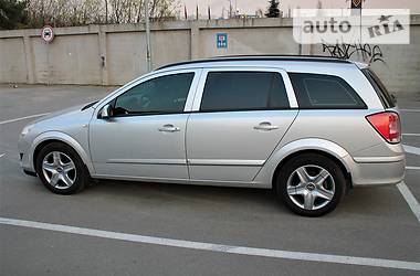 Універсал Opel Astra 2007 в 