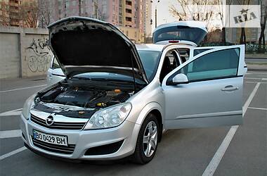 Універсал Opel Astra 2007 в 
