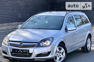 Універсал Opel Astra 2008 в 