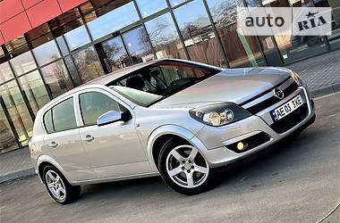 Хэтчбек Opel Astra 2006 в Днепре