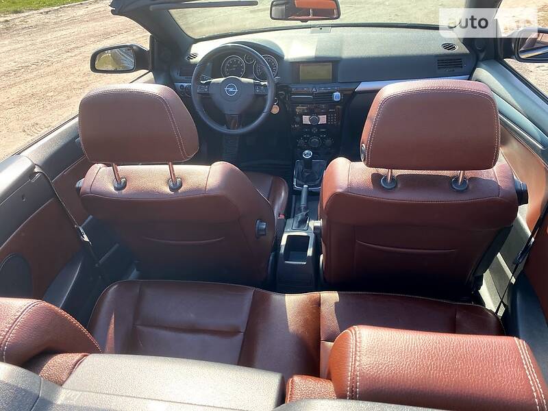 Кабріолет Opel Astra 2007 в Житомирі