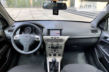 Універсал Opel Astra 2007 в 