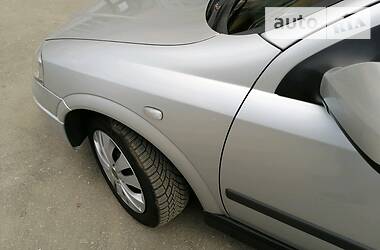 Універсал Opel Astra 2000 в 