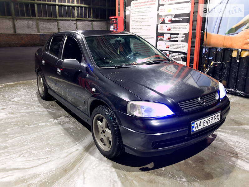 Седан Opel Astra 2006 в Нежине